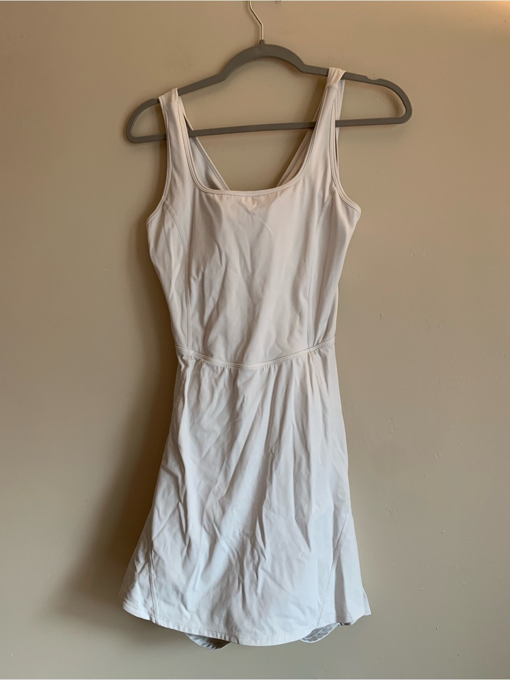 HALARA White Scoop-Neck Sleeveless Dress Jumpsuit Athletic Women Size Medium